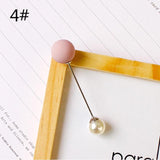 Fashion imitation pearl wild brooch